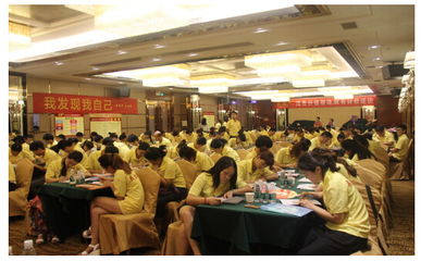 东成红木全国销售精英培训 以礼仪服务为基，修炼内功，引领家居行业新标杆