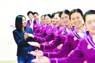 地铁三号线的微笑女神